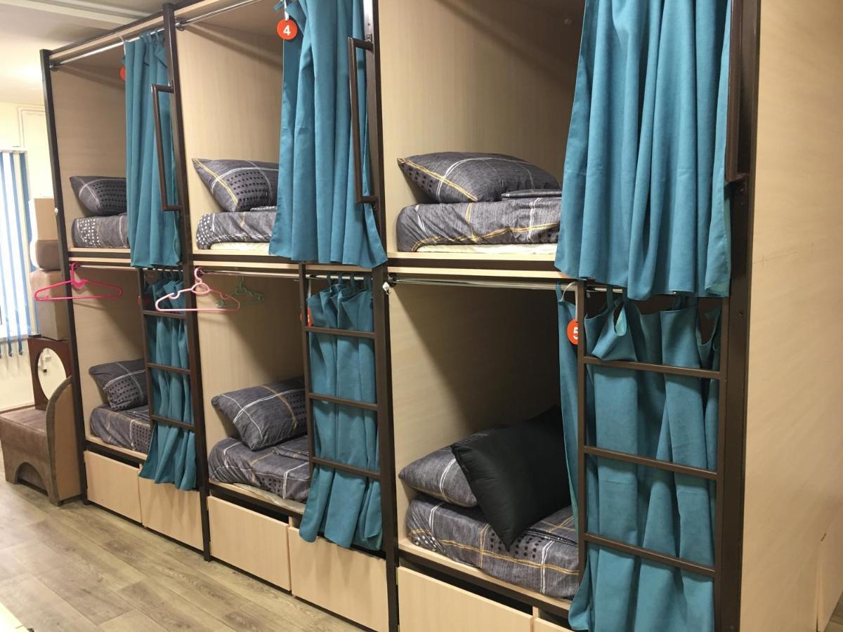 Bonvenon capsule Hostel Erevan Esterno foto